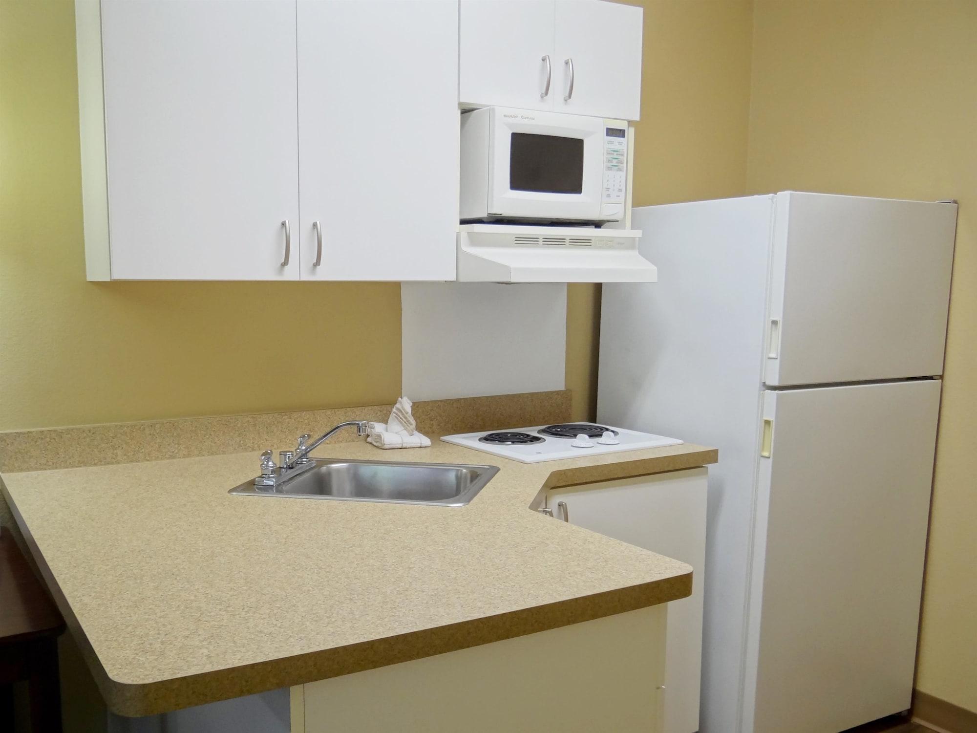 Extended Stay America Select Suites - Columbia - Ft Jackson Екстер'єр фото