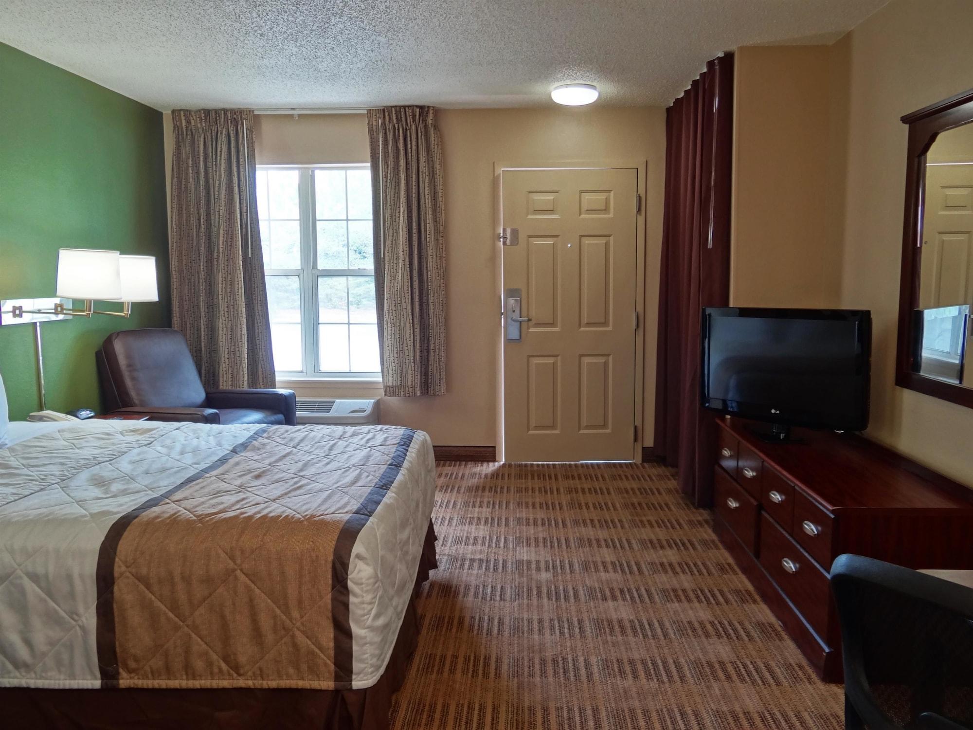 Extended Stay America Select Suites - Columbia - Ft Jackson Екстер'єр фото