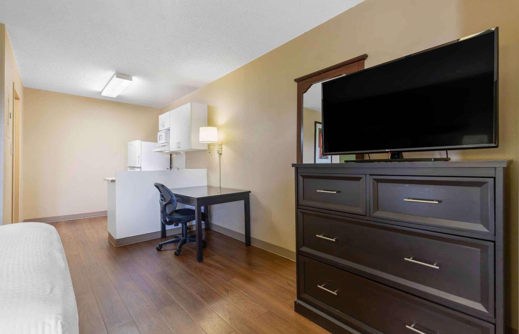 Extended Stay America Select Suites - Columbia - Ft Jackson Екстер'єр фото